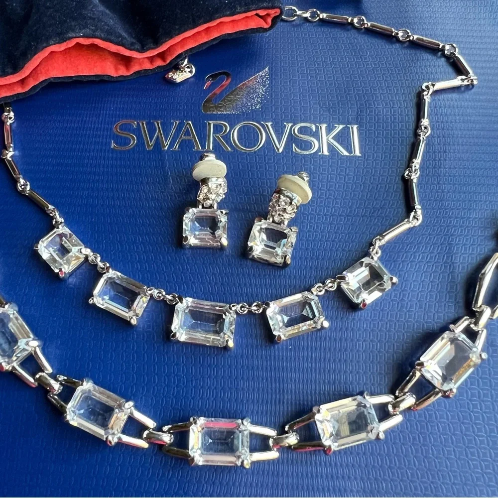 AUTHENTIC Swarovski Emerald-cut Crystal Necklace & Earrings SET Vintage - Picture 9 of 17